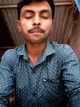 Suraj223kumar online show from 09/24/25, 10:40