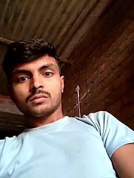 Suraj223kumar online show from 10/12/25, 01:04