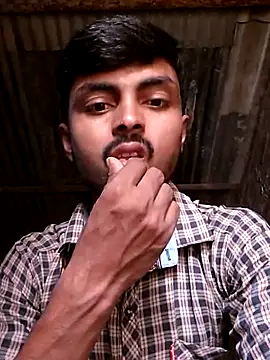 Suraj223kumar online show from 10/23/25, 02:11