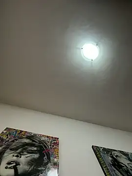 SecretlyDD online show from 05/19/26, 05:58