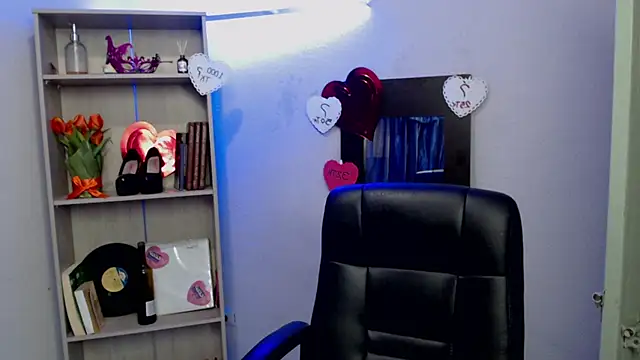 arianna ros3 online show from 03/15/25, 11:50