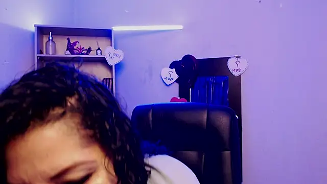 arianna ros3 online show from 03/19/25, 02:02