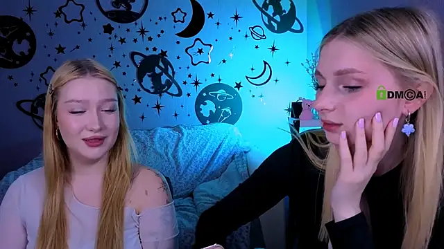 playful sophie online show from 05/28/26, 07:11