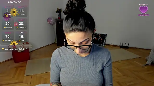 Snapshot of Lucky_Deniz chatting on 03/04/25, 08:16 Lucky Deniz online show from 03/04/25, 08:16