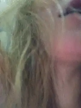 KattyLuuu online show from 11/29/25, 08:45