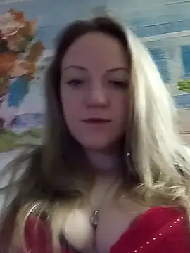 KattyLuuu online show from 12/19/25, 09:55