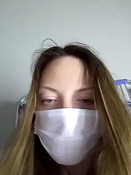 KattyLuuu online show from 04/11/26, 07:51