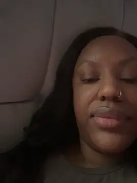 LavenderBuxton online show from 12/23/24, 02:07