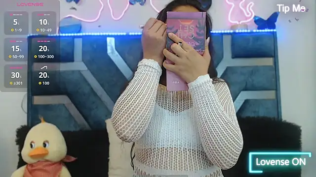 Roxan Fox- online show from 09/23/25, 01:52