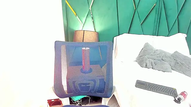 Tamara Myller online show from 02/01/25, 03:28