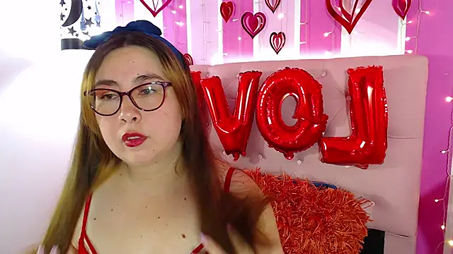 chloe prg online show from 02/15/25, 04:14