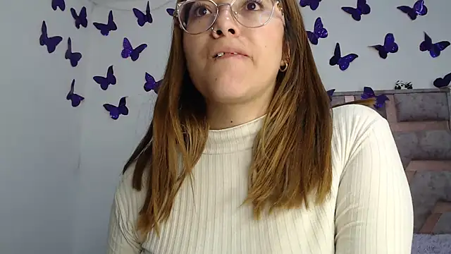 Anny Fox- online show from 11/15/25, 05:16