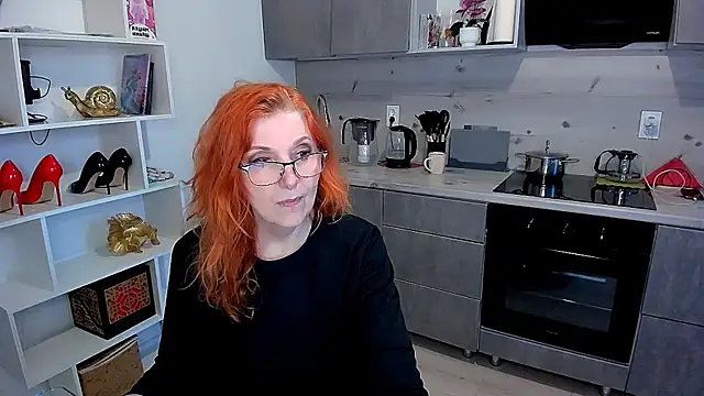 Fire-Fox-One online show from 05/11/26, 06:05