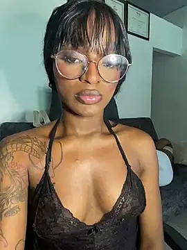 Zizi-campbel online show from 01/28/25, 09:50