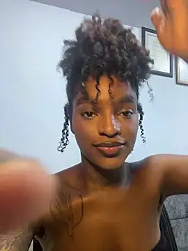 Zizi-campbel online show from 02/11/25, 10:26