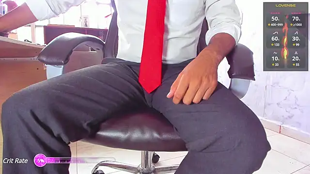 Hideintheoffice online show from 03/12/25, 04:35