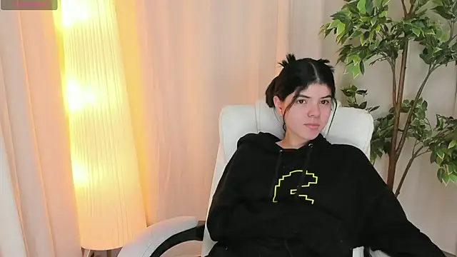 Maddy bennet online show from 03/07/25, 07:30