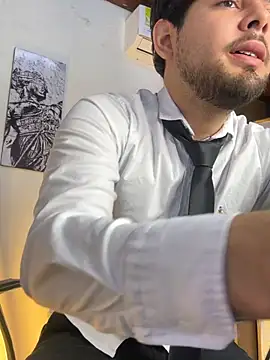 Samir bear online show from 04/10/26, 12:43