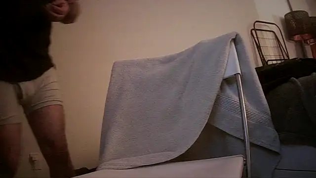 teek1234 1 online show from 01/09/25, 05:23