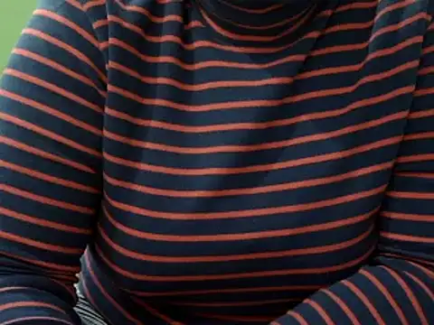 Snapshot of Housewife12 chatting on 03/10/25, 05:50 Housewife12 online show from 03/10/25, 05:50