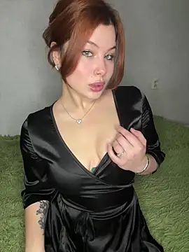 AmmyRich1 online show from 09/25/25, 05:44