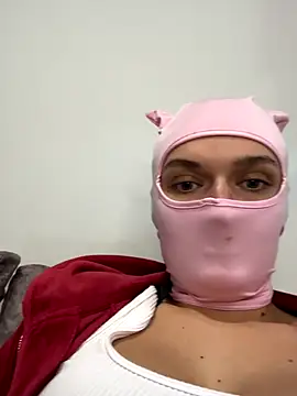 Snapshot of Nikki_Hoee chatting on 11/29/25, 06:44 Nikki Hoee online show from 11/29/25, 06:44