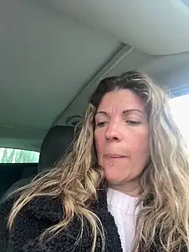 sansan2411 online show from 03/28/26, 01:00