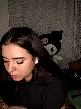 Ema kraus online show from 03/20/25, 05:02