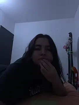 Ema kraus online show from 03/03/26, 01:23