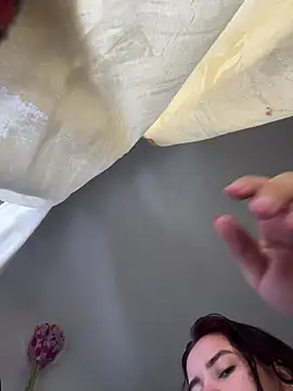 Ema kraus online show from 03/19/26, 06:12