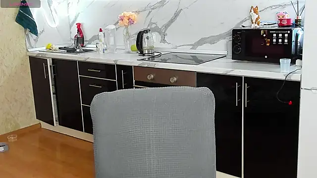 Snapshot of Sweet_white_chocolate chatting on 02/26/26, 09:08 Sweet white chocolate online show from 02/26/26, 09:08