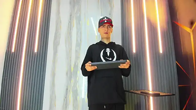 Angel xxx online show from 03/31/26, 04:24