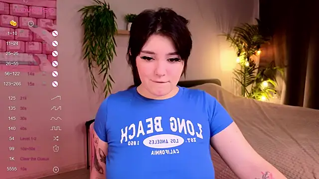 YumiYammy online show from 03/07/25, 10:10