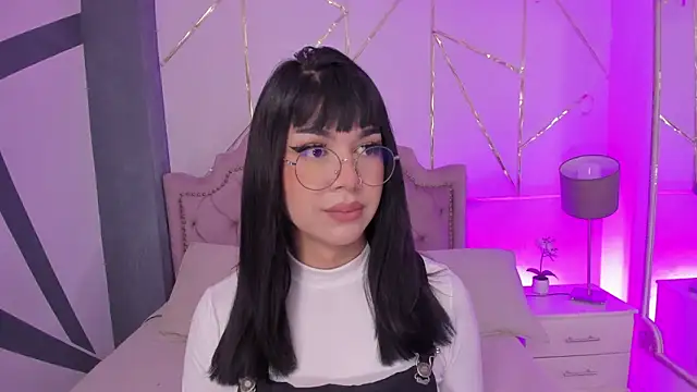 RoseCassie online show from 01/27/25, 01:09