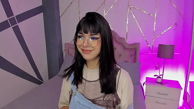 RoseCassie online show from 02/04/25, 01:16