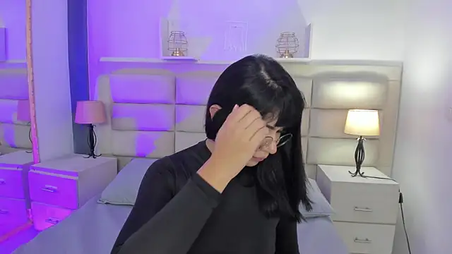 RoseCassie online show from 02/15/25, 03:50