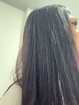 RoseCassie online show from 09/30/25, 10:37