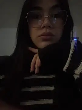 RoseCassie online show from 01/12/26, 12:10