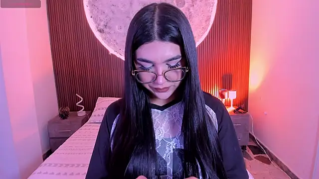 RoseCassie online show from 06/19/26, 01:48