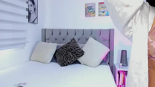 Sara Leblanc online show from 01/17/25, 04:36