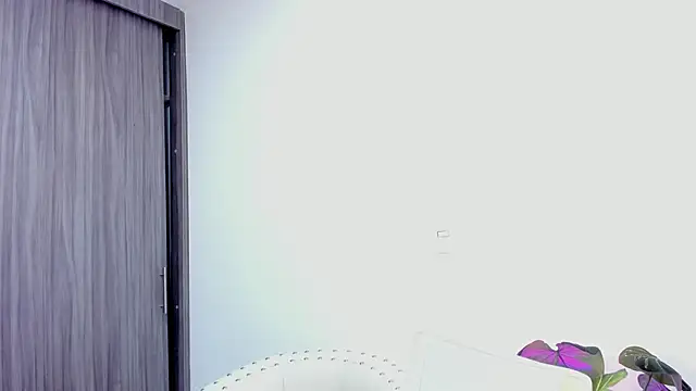 Sara Leblanc online show from 02/21/25, 01:22