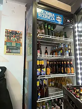 Snapshot of lauraltt chatting on 11/09/25, 07:01 lauraltt online show from 11/09/25, 07:01