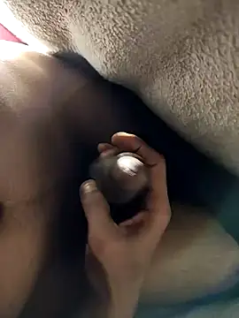 Snapshot of Treccy_91 chatting on 12/18/24, 08:03 Treccy 91 online show from 12/18/24, 08:03