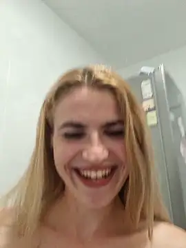 Anne-Mo online show from 10/06/25, 06:49