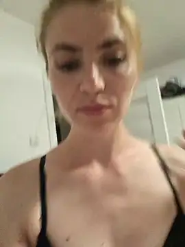 Anne-Mo online show from 08/04/26, 07:38