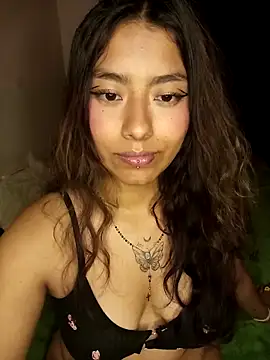 Snapshot of Katta_ossa chatting on 03/19/25, 12:37 Katta ossa online show from 03/19/25, 12:37