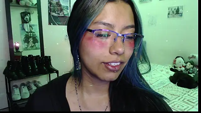 Snapshot of Katta_ossa chatting on 09/13/25, 11:15 Katta ossa online show from 09/13/25, 11:15