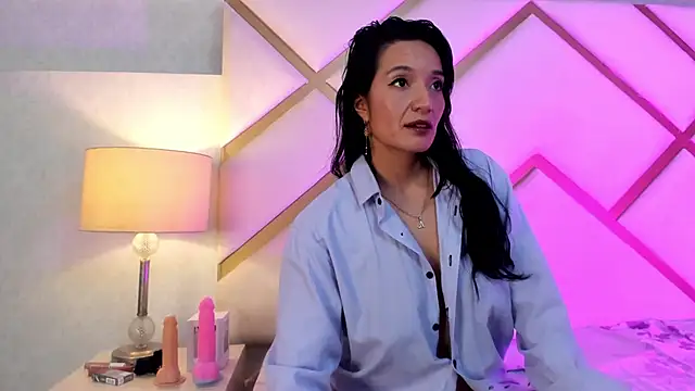 Snapshot of AmyRox_ chatting on 03/06/25, 11:47 AmyRox online show from 03/06/25, 11:47