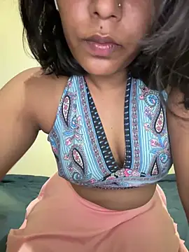 priyadevi17 online show from 02/23/25, 08:55