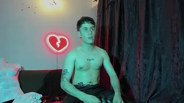 Antonello Vannucci online show from 12/25/24, 01:53